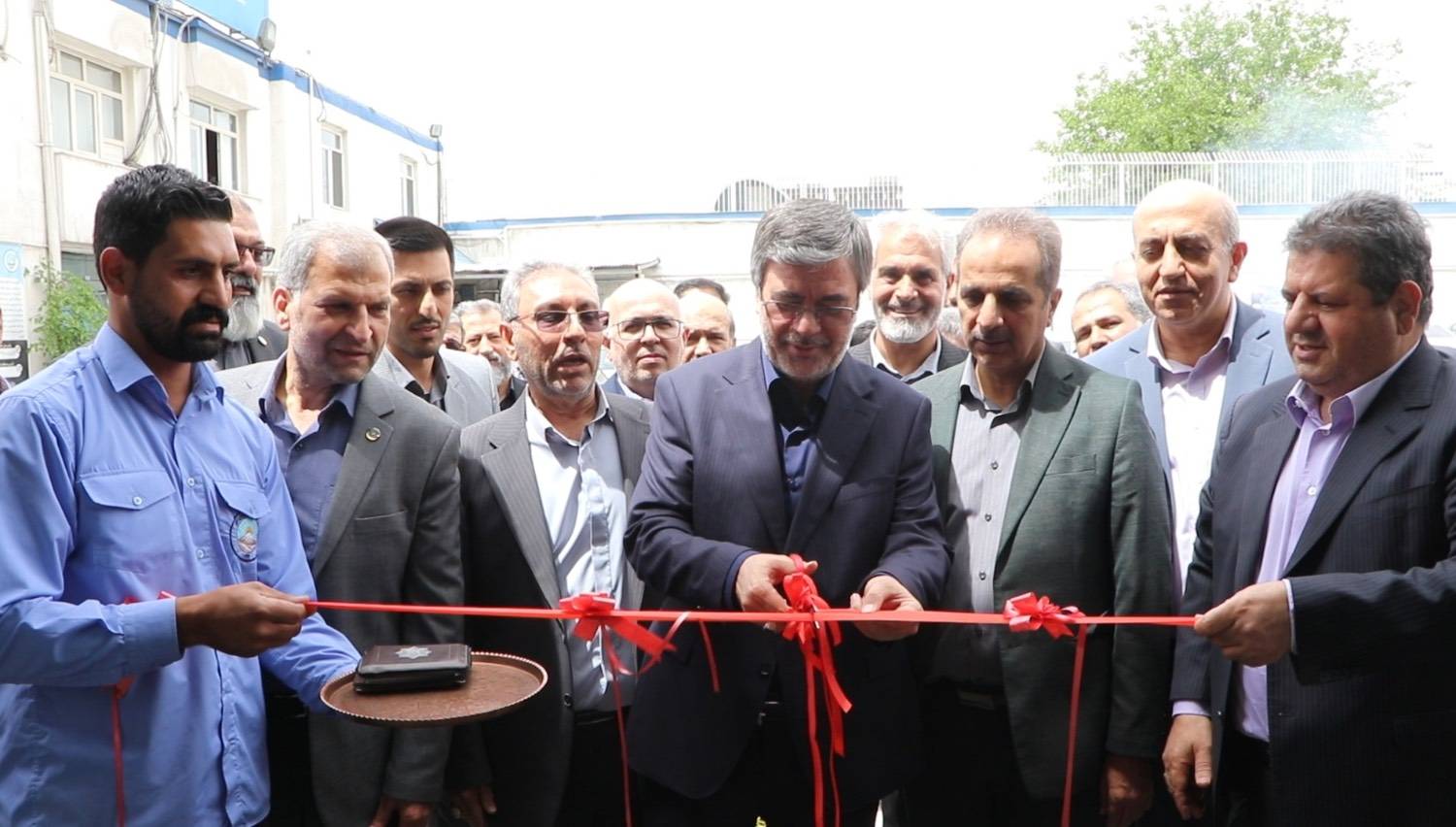 دکتر علی جباری در مراسم افتتاح شعبه تمام مکانیزه شرق تهران: